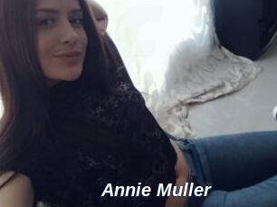 Annie_Muller