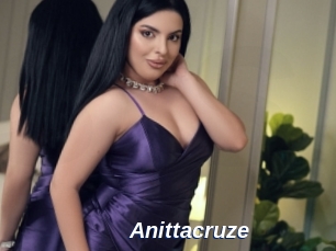 Anittacruze