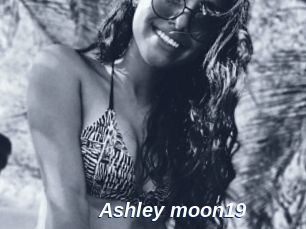 Ashley_moon19