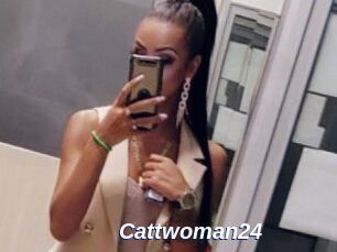 Cattwoman24