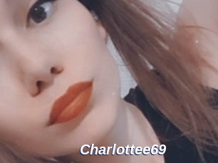 Charlottee69