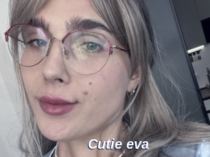 Cutie_eva