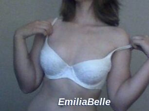 Emilia_Belle