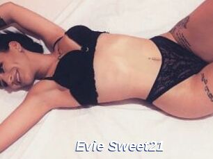 Evie_Sweet21