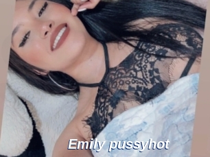 Emily_pussyhot