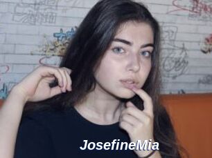 JosefineMia