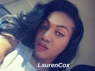 Lauren_Cox