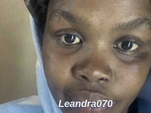 Leandra070