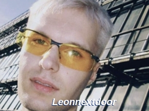 Leonnextdoor