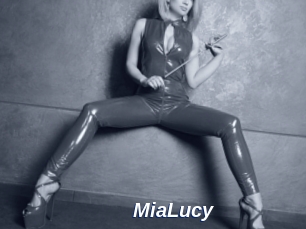 MiaLucy