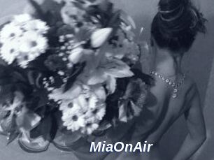 MiaOnAir