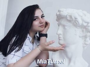 MiaTurnel