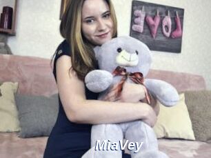 MiaVey