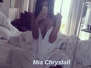 Mia_Chrystall