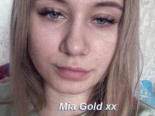 Mia_Gold_xx