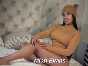 Miah_Evans