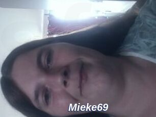 Mieke69