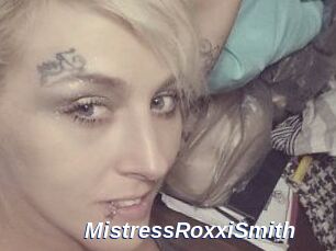 MistressRoxxiSmith