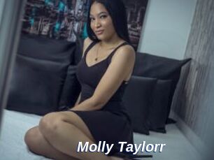 Molly_Taylorr