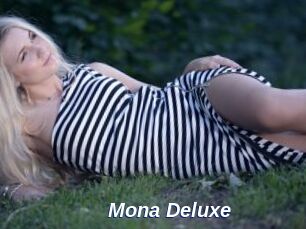 Mona_Deluxe_