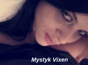 Mystyk_Vixen