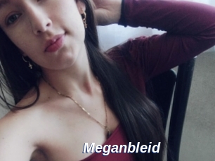 Meganbleid