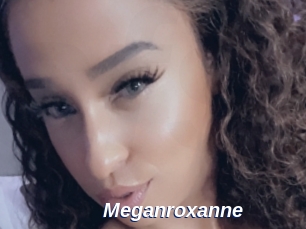 Meganroxanne