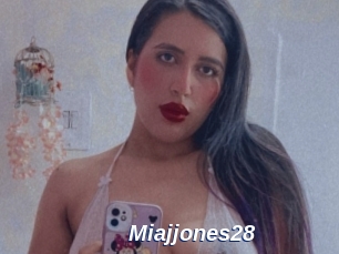 Miajjones28