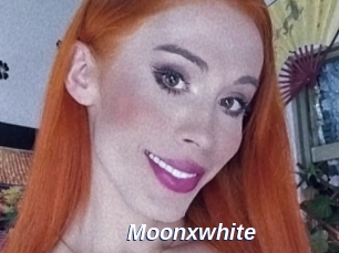 Moonxwhite