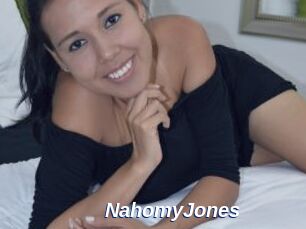 NahomyJones