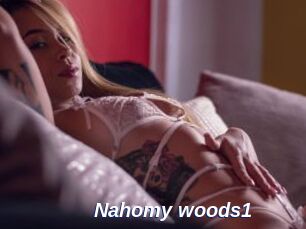 Nahomy_woods1