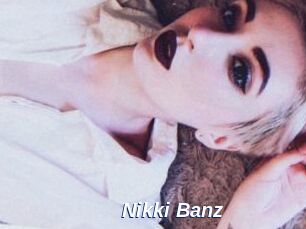 Nikki_Banz