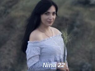 Nina_22