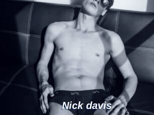 Nick_davis