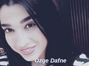 Ozge_Dafne