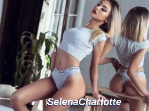 SelenaCharlotte