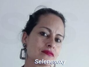 Selenesexy