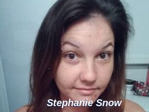 Stephanie_Snow