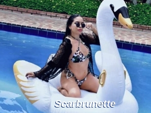 Scarbrunette