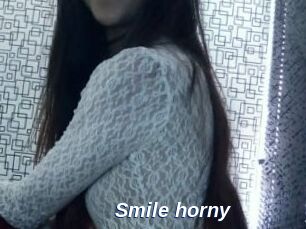 Smile_horny