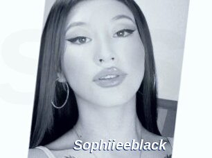 Sophiieeblack