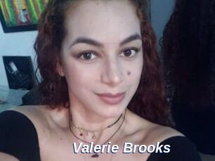 Valerie_Brooks