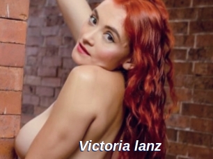 Victoria_lanz