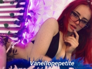 Vanellopepetite